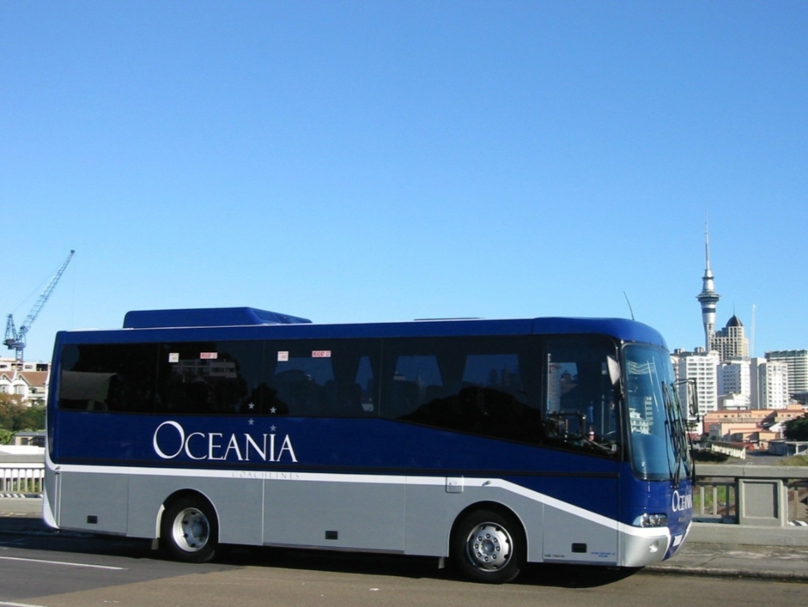29 SEAT COACH